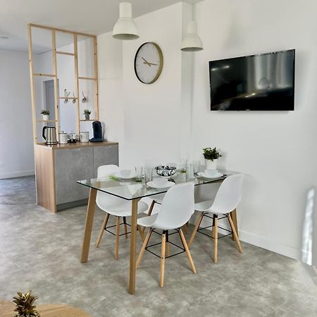 Appartement Cosy Et Calme Avec Parking Et Terrasse Prives Cravanche エクステリア 写真